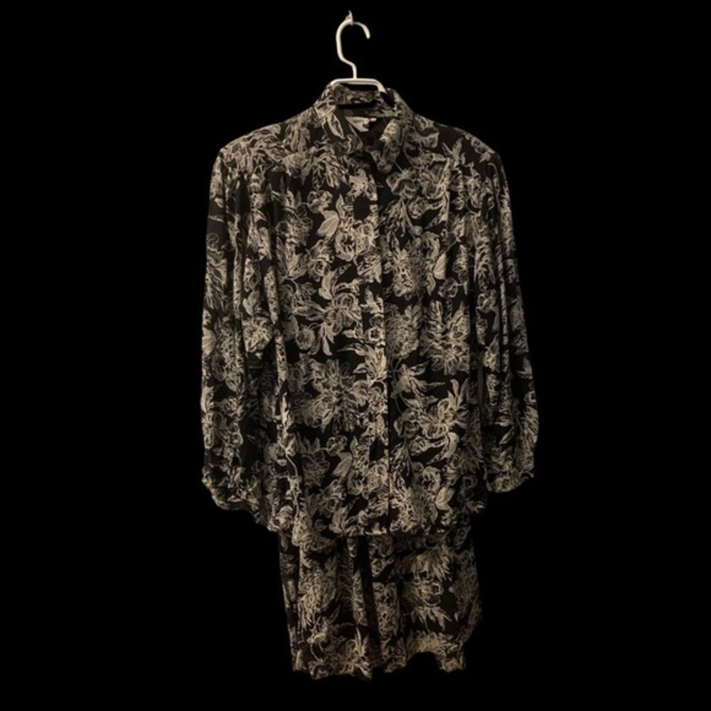 Two-piece White Stag Blouse & Skirt, size large​​​​​​​​​
